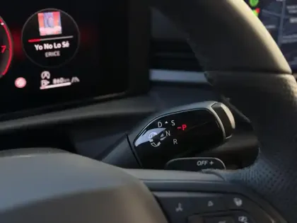 Photo 28 Volkswagen T-roc  1.5 eTSI EVO2 Hybrid 150 ch DSG7