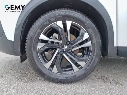 Photo 10 Peugeot 2008  BlueHDi 110 S&S BVM6