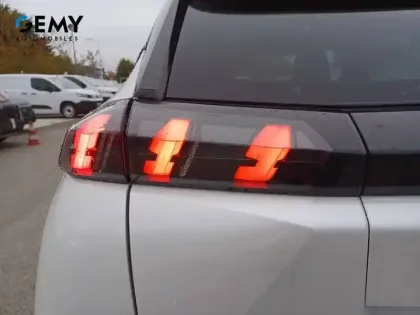 Photo 17 Peugeot 2008  BlueHDi 110 S&S BVM6