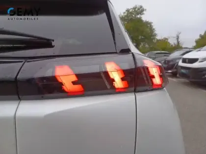 Photo 16 Peugeot 2008  BlueHDi 110 S&S BVM6