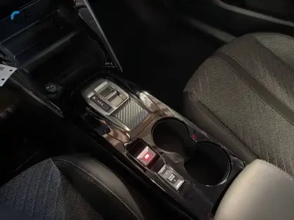 Photo 19 Peugeot 208  Hybrid 110 e-DCS6