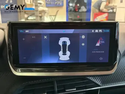 Photo 16 Peugeot 208  Hybrid 110 e-DCS6