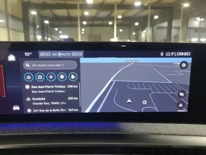 Photo 10 Peugeot 3008  Electrique 210 ch 73 kWh