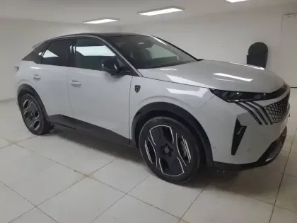 Photo 6 Peugeot 3008  Electrique 210 ch 73 kWh