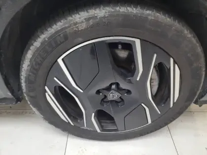 Photo 7 Peugeot 3008  Electrique 210 ch 73 kWh