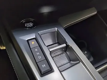 Photo 36 Peugeot 308  SW PureTech 130ch S&S EAT8