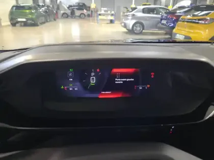 Photo 9 Peugeot 308  SW PureTech 130ch S&S EAT8