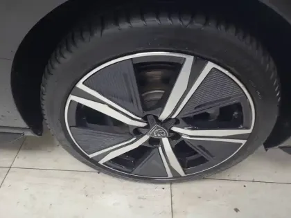 Photo 7 Peugeot 308  SW PureTech 130ch S&S EAT8