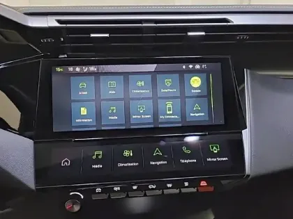 Photo 46 Peugeot 308  SW PureTech 130ch S&S EAT8