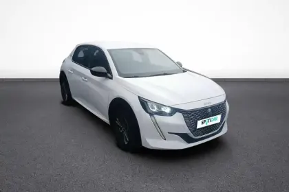 Photo 7 Peugeot 208  Electrique 50 kWh 136ch