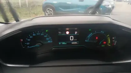 Photo 17 Peugeot 208  Electrique 50 kWh 136ch