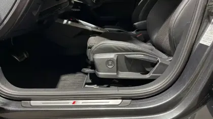 Photo 10 Audi A3  Sportback 35 TFSI Mild Hybrid 150 S tronic 7