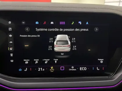 Photo 107 Volkswagen Touareg  3.0 V6 eHybrid 462 ch Tiptronic 8 4Motion