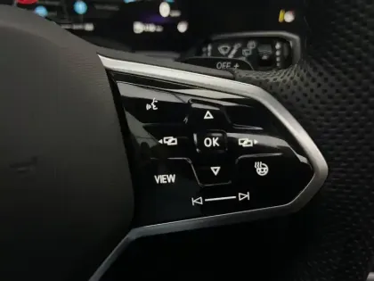 Photo 82 Volkswagen Touareg  3.0 V6 eHybrid 462 ch Tiptronic 8 4Motion