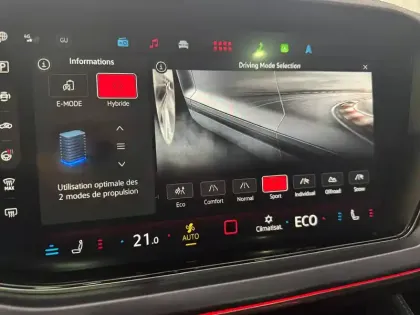 Photo 43 Volkswagen Touareg  3.0 V6 eHybrid 462 ch Tiptronic 8 4Motion