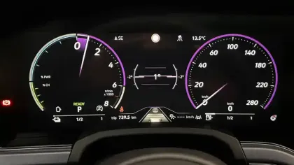 Photo 96 Volkswagen Touareg  3.0 V6 eHybrid 462 ch Tiptronic 8 4Motion