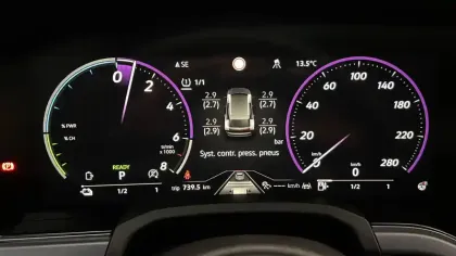 Photo 89 Volkswagen Touareg  3.0 V6 eHybrid 462 ch Tiptronic 8 4Motion