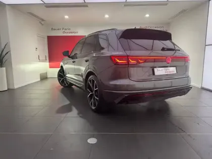 Photo 2 Volkswagen Touareg  3.0 V6 eHybrid 462 ch Tiptronic 8 4Motion