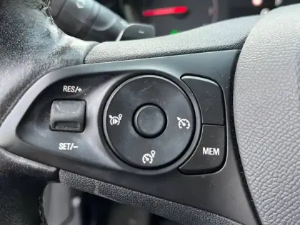 Photo 17 Opel Corsa  1.2 Turbo 100 ch BVA8