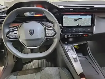 Photo 7 Peugeot 308  SW BlueHDi 130ch S&S EAT8