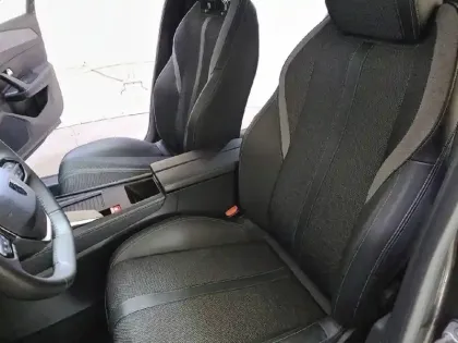 Photo 10 Peugeot 308  SW BlueHDi 130ch S&S EAT8