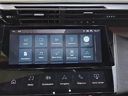 Photo 23 Peugeot 308  SW BlueHDi 130ch S&S EAT8