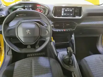 Photo 7 Peugeot 208  PureTech 75 S&S BVM5