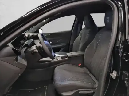 Photo 10 Peugeot 308  SW Hybrid 145 e-DCS6