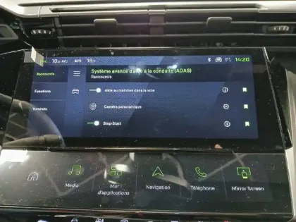 Photo 19 Peugeot 308  SW Hybrid 145 e-DCS6