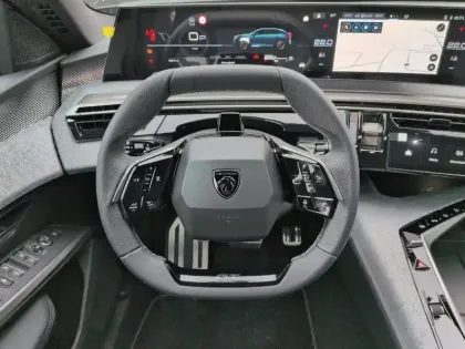 Photo 30 Peugeot 3008  Hybrid 145 e-DCS6