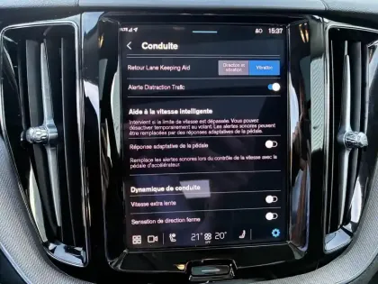 Photo 24 Volvo Xc60  T6 AWD Hybride rechargeable 253 ch+145 ch Geartronic 8