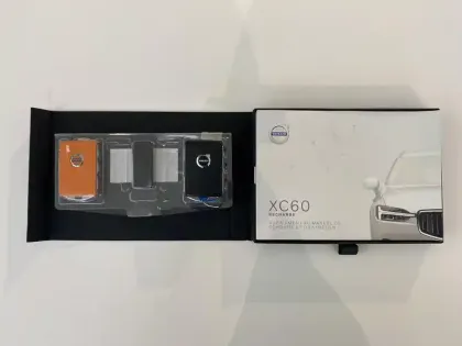 Photo 7 Volvo Xc60  T6 AWD Hybride rechargeable 253 ch+145 ch Geartronic 8