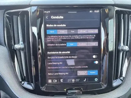 Photo 23 Volvo Xc60  T6 AWD Hybride rechargeable 253 ch+145 ch Geartronic 8