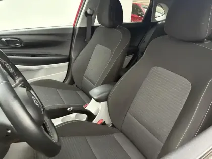 Photo 15 Hyundai I20  1.0 T-GDi 100 Hybrid 48V