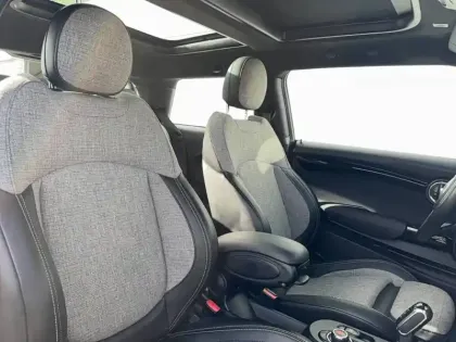 Photo 13 Mini Mini Hatch 3 Portes Cooper SE 184 ch