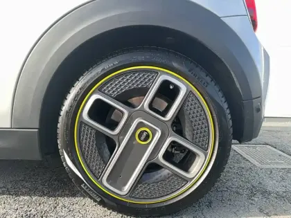 Photo 19 Mini Mini Hatch 3 Portes Cooper SE 184 ch