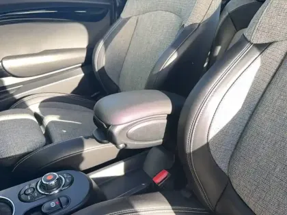 Photo 40 Mini Mini Hatch 3 Portes Cooper SE 184 ch