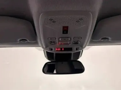 Photo 21 Peugeot 208  Hybrid 110 e-DCS6