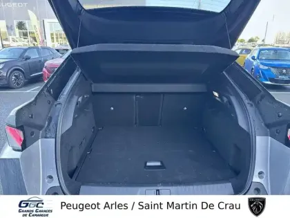 Photo 5 Peugeot 3008  Hybrid 136 e-DCS6