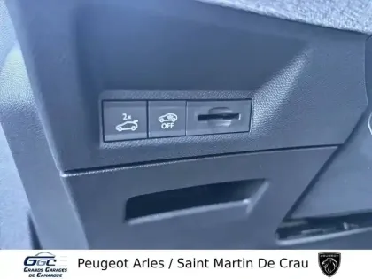 Photo 20 Peugeot 3008  Hybrid 136 e-DCS6