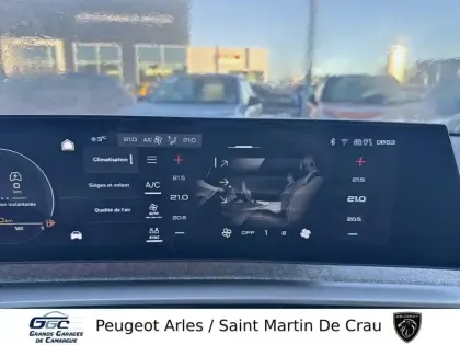 Photo 13 Peugeot 3008  Hybrid 136 e-DCS6