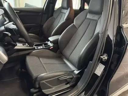 Photo 5 Audi A3  Berline 35 TFSI Mild Hybrid 150 S tronic 7