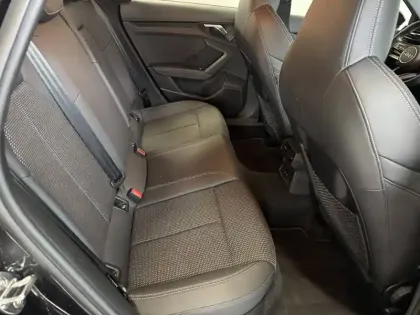 Photo 12 Audi A3  Berline 35 TFSI Mild Hybrid 150 S tronic 7