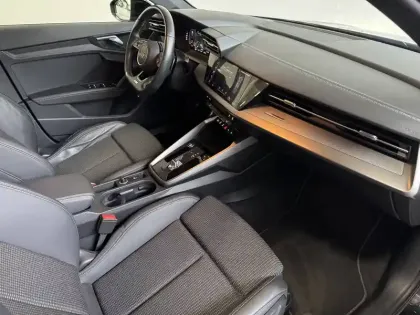 Photo 7 Audi A3  Berline 35 TFSI Mild Hybrid 150 S tronic 7