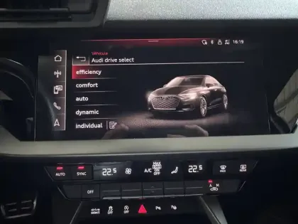 Photo 19 Audi A3  Berline 35 TFSI Mild Hybrid 150 S tronic 7