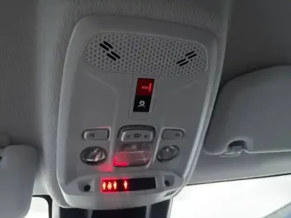 Photo 79 Peugeot 208  Hybrid 110 e-DCS6