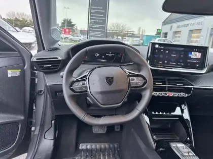 Photo 68 Peugeot 208  Hybrid 110 e-DCS6