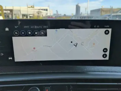 Photo 21 Peugeot 3008  Hybrid 145 e-DCS6