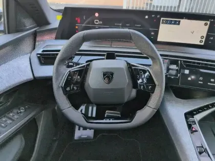 Photo 8 Peugeot 3008  Hybrid 145 e-DCS6