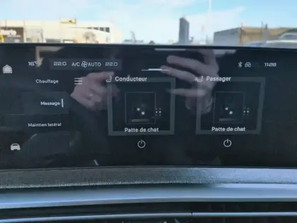 Photo 22 Peugeot 3008  Hybrid 145 e-DCS6